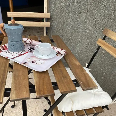 Relax In Taranto Apartment Exterior photo