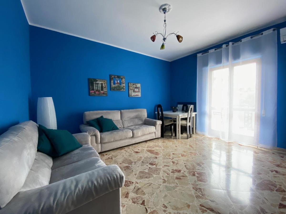 Relax In Apartment